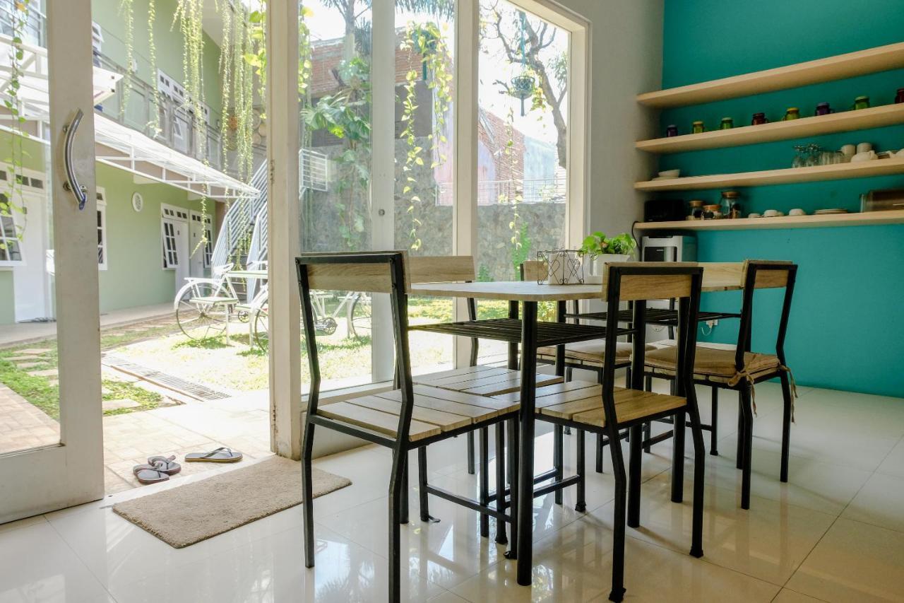 Spot On 1712 Griya Shanta Residence Malang Buitenkant foto